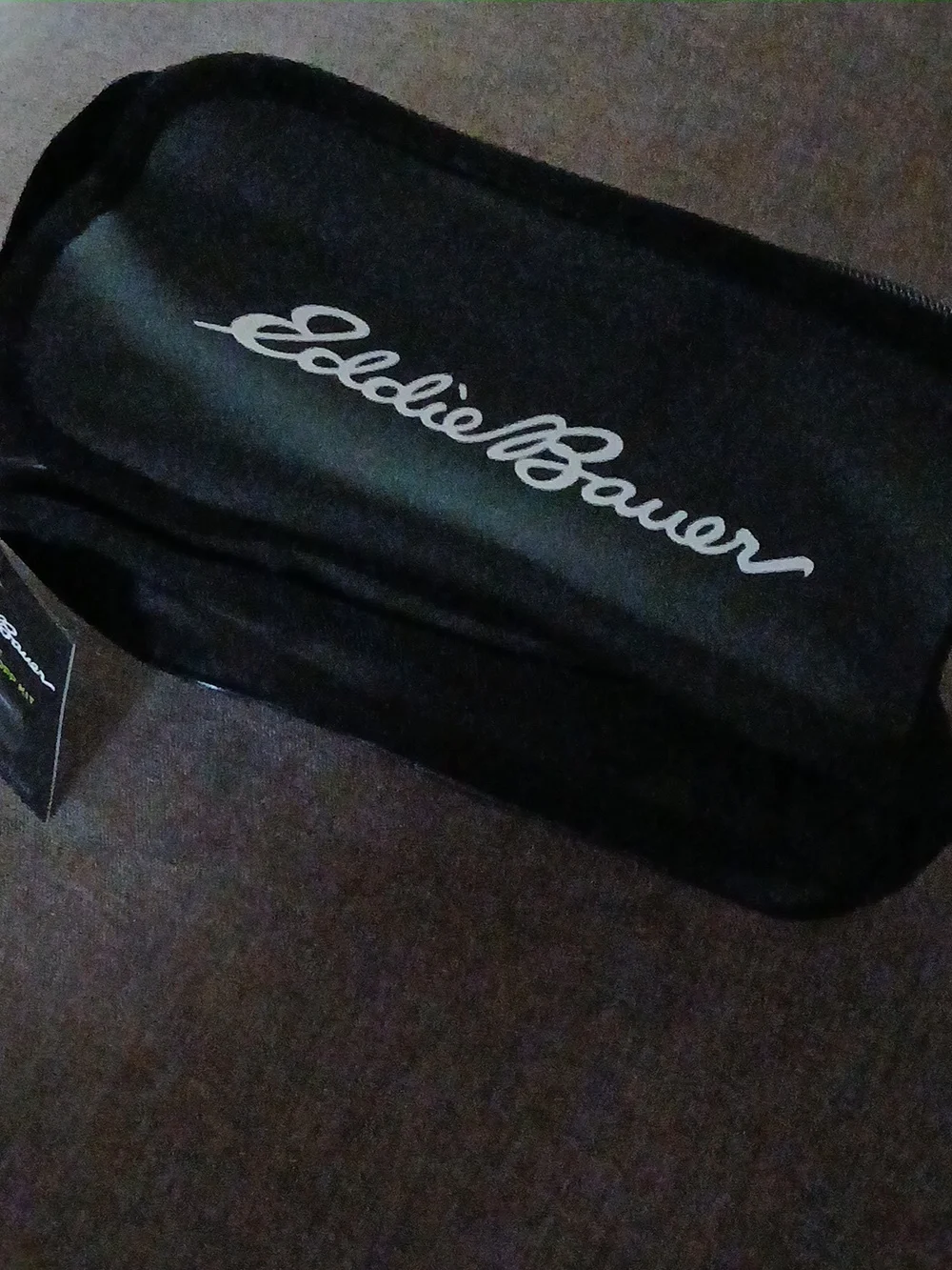 NWT Eddie Bauer Classic Scout Dopp Kit Travel Bag